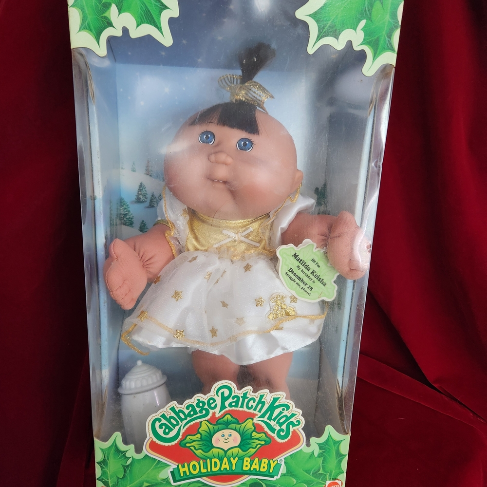 Cabbage Patch Doll Holiday Edition Matilda Keisha (1997) Sealed New In Box